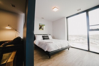 221 Stradbrook Ave, Unit SI ID1223068P in Winnipeg, MB - Building Photo - Building Photo