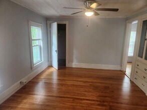 6 Pond Ct-Unit -2 in Leominster, MA - Building Photo - Building Photo