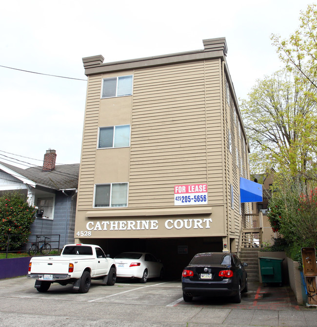 Catherine Court in Seattle, WA - Building Photo - Building Photo