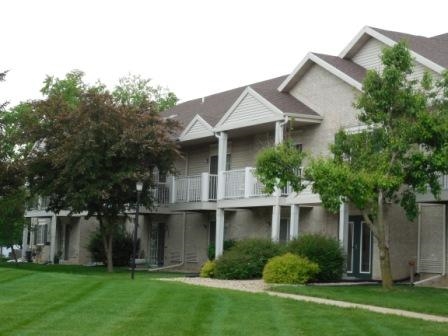 Hunter's Ridge in Sun Prairie, WI - Foto de edificio