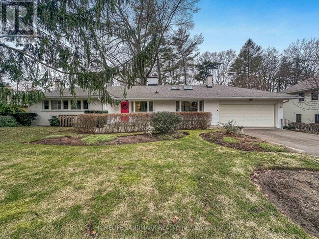 property at 284 Woodland Dr