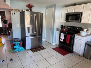 6507 Amundson Ct in Tampa, FL - Building Photo - Building Photo