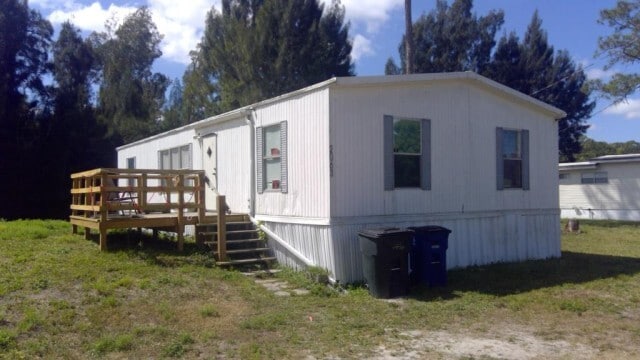 property at 2063 Laurel Ln