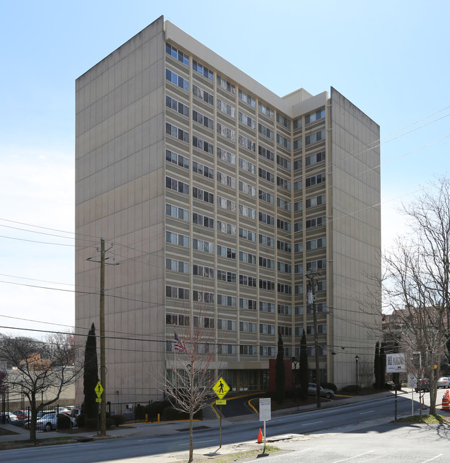 Juniper & 10th Highrise in Atlanta, GA - Building Photo - Building Photo