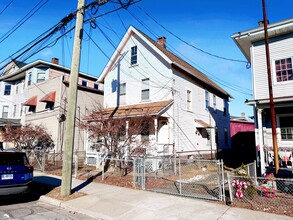 371 Nichols St in Bridgeport, CT - Building Photo - Building Photo