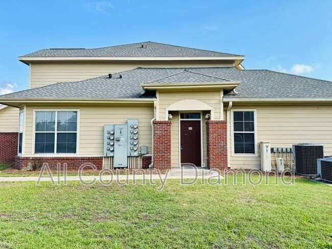 property at 1001 Baldwin Rowe Cir