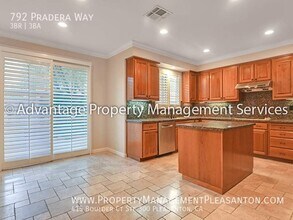 792 Pradera Way in San Ramon, CA - Building Photo - Building Photo