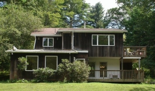 Cozy Country Living - Unfurnished Duplex Apt. in Glen Spey, NY - Building Photo