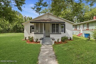 1823 W 44th St in Jacksonville, FL - Building Photo