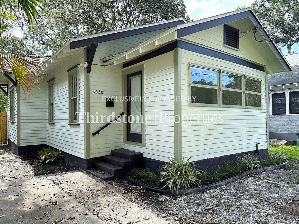 2030 Redwing St in Jacksonville, FL - Building Photo