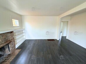 304 N Rios Ave in Solana Beach, CA - Building Photo - Building Photo