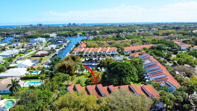 2439 Treasure Isle Dr in Palm Beach Gardens, FL - Building Photo - Building Photo