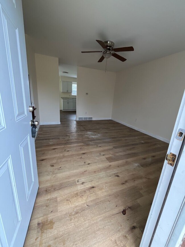 1001-1007-1007 Brown Rd in Columbus, OH - Building Photo - Building Photo