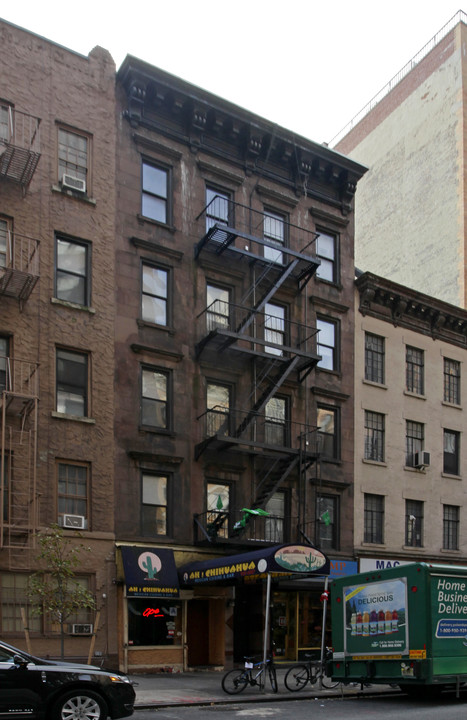 330 E 53rd St in New York, NY - Foto de edificio