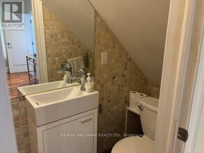 176 Lippincott St in Toronto, ON - Building Photo - Building Photo