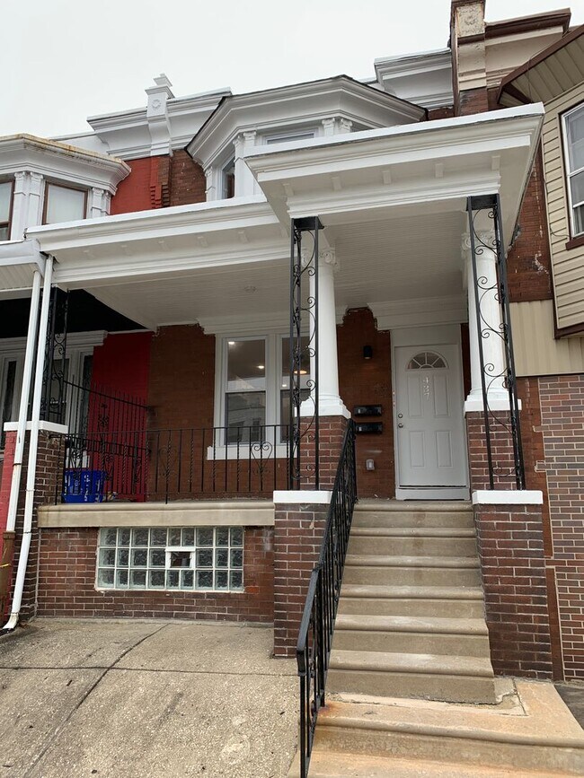 431 S 56th St in Philadelphia, PA - Building Photo - Building Photo