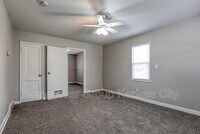 831 Stewart Ave photo'