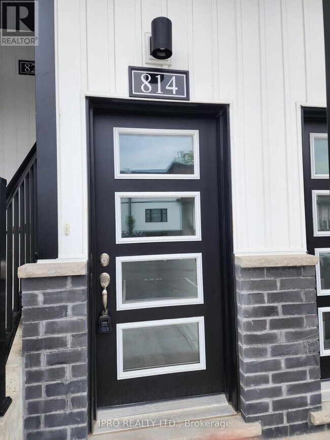 4263-4263 Fourth Ave in Niagara Falls, ON - Building Photo - Building Photo