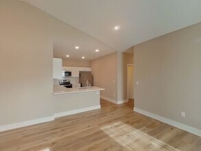 4301 N Sandplum St in Wichita, KS - Building Photo - Building Photo