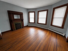 662 State St in Albany, NY - Building Photo
