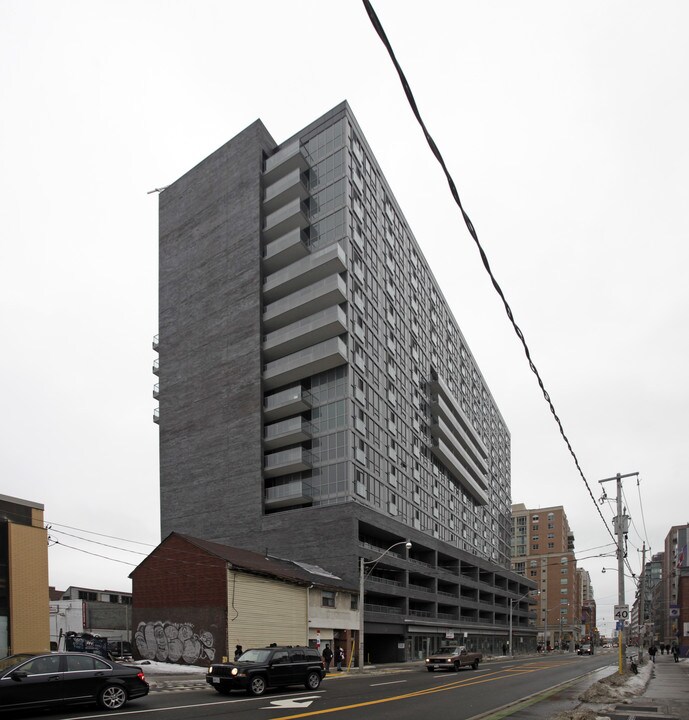 The Modern in Toronto, ON - Building Photo