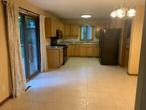 W13567 Woodland Way in Lodi, WI - Building Photo - Building Photo