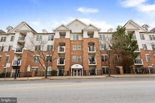 200 W Elm St, Unit 1113 in Conshohocken, PA - Building Photo