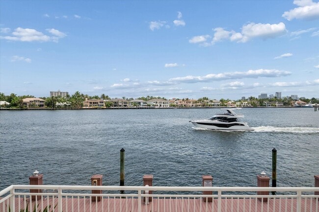 property at 511 Bayshore Dr