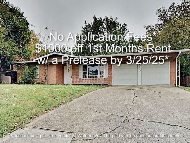 property at 909 NW 9th St