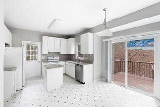 230 Forbush Mountain Dr in Chapel Hill, NC - Building Photo - Building Photo