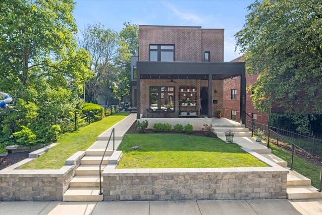 property at 1905 Alabama St