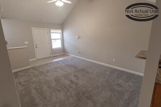 7392 Arratt Ct in Columbia, MO - Building Photo - Building Photo