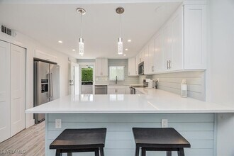 1417 Chesapeake Ave in Naples, FL - Building Photo - Building Photo