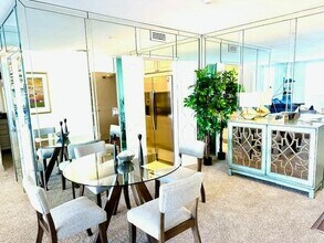 2800 N Flagler Dr in West Palm Beach, FL - Building Photo - Building Photo