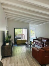 7039 SW 115th Pl in Miami, FL - Building Photo - Building Photo