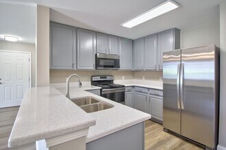 226 Bertram Dr in Yorkville, IL - Building Photo - Building Photo