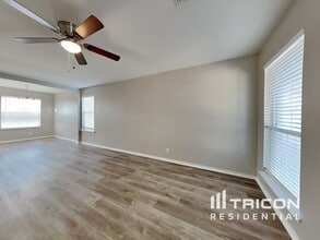 6902 Shelbyville Ct in San Antonio, TX - Building Photo - Building Photo