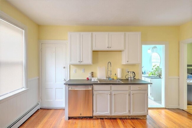 property at 289 Grove St