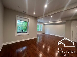 4641 Malden St in Chicago, IL - Building Photo - Building Photo