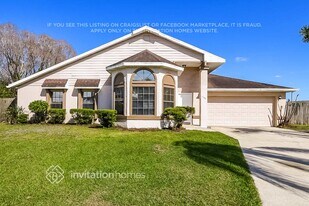 156 Honeywood Dr in Kissimmee, FL - Building Photo