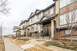 Callaghan Landing II in Edmonton, AB - Building Photo