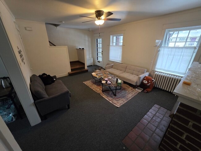 5514 Wilkins Ave in Pittsburgh, PA - Foto de edificio - Building Photo