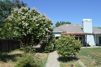 2128 Kennedy Ct photo'