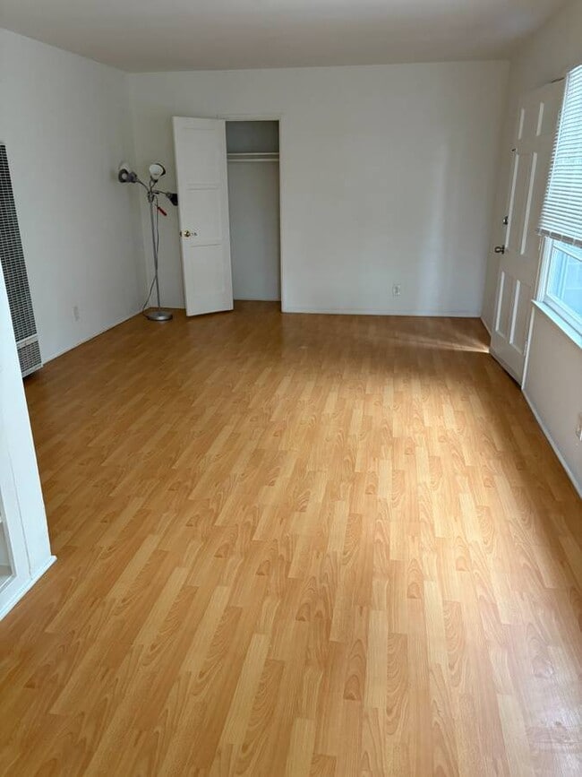 3707 Cardiff Ave, Unit First Floor