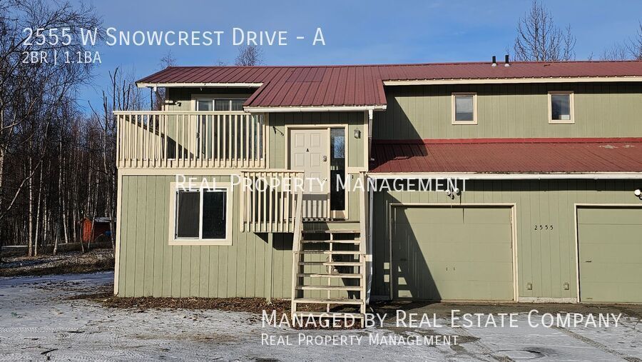 2555 W Snowcrest Dr in Wasilla, AK - Building Photo