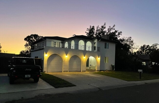 property at 523 Paula Dr