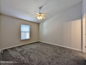 7051 Deer Lodge Cir in Jacksonville, FL - Building Photo - Building Photo