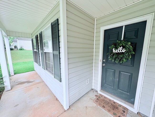 504 Kingsman Ln in Easley, SC - Building Photo - Building Photo