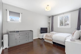 3210 Lawrence Ave E, Unit SI ID1501597P in Toronto, ON - Building Photo - Building Photo