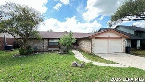 5111 Timber Trace St in San Antonio, TX - Building Photo